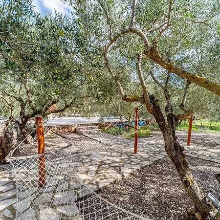 Apartment Pool House Potirna - Happy Blato (Korcula)